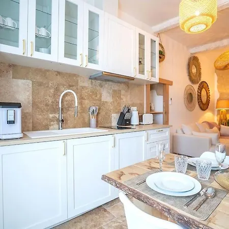 Apartment Evasion Scandinave A Elegance Et Confort Reunis ! Narbonne