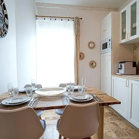 Evasion Scandinave A Elegance Et Confort Reunis ! * Нарбонна